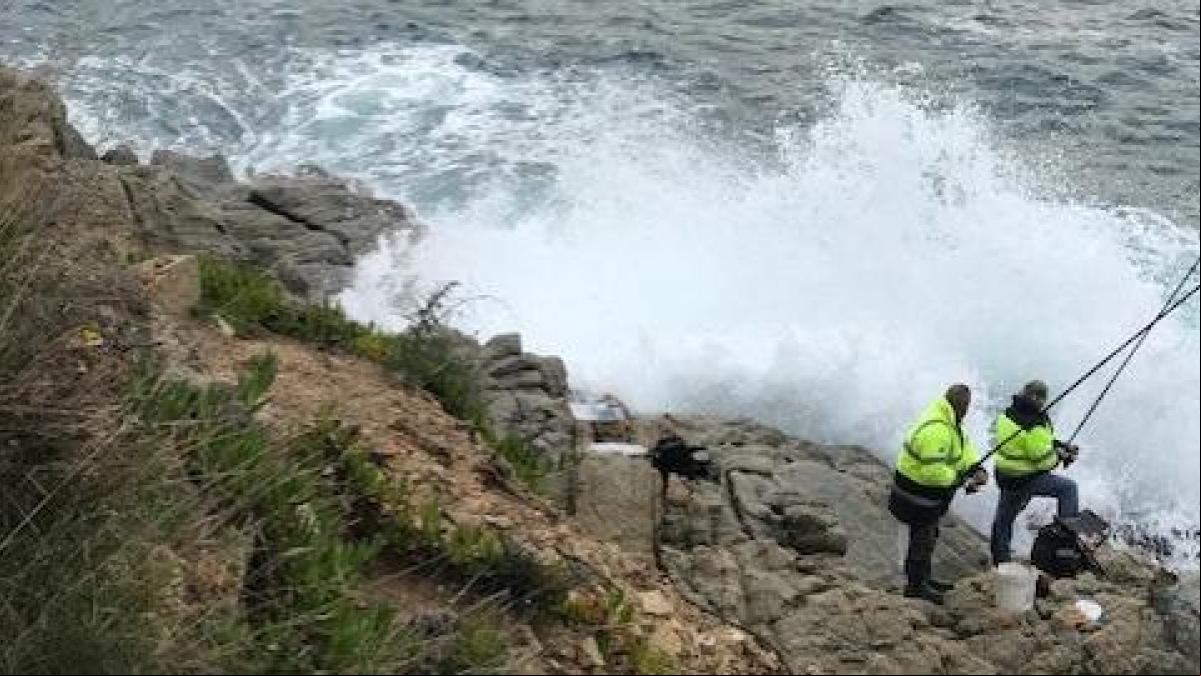Pescando en aguas turbulentas en la Costa Brava