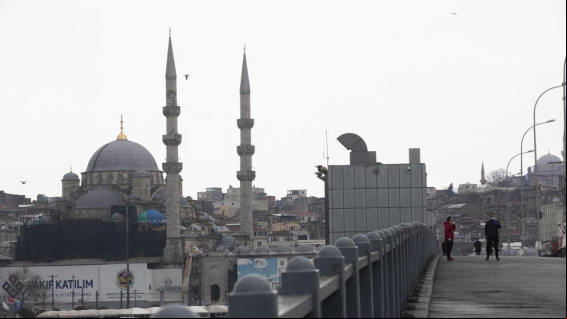 Arranca en Turquía un confinamiento total de 17 días