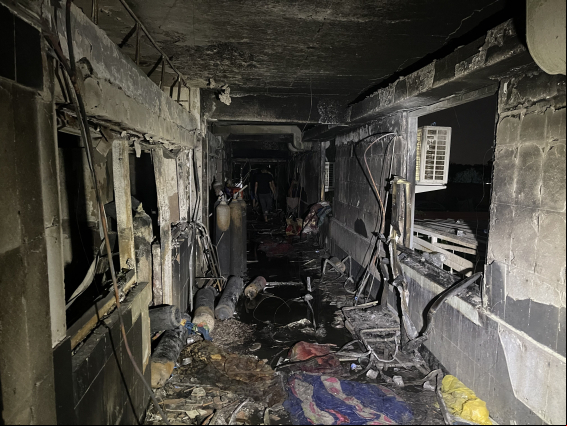 Al menos 60 muertos por una explosión en hospital destinado a la covid en Bagdad