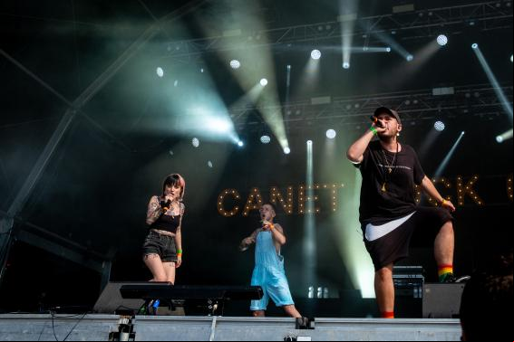 Canet Rock congrega a más de 21.000 fans y con colas de 3-4 horas en Canet de Mar