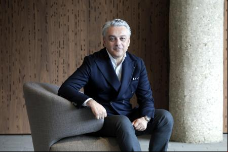 Luca de Meo CEO de Renault. Entrevista a Luca de Meo es un empresario italiano que trabaja como consejero delegado del Groupe Renault desde 2020.