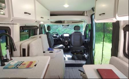 Dazzle, la versátil cámper con todo lo que podrías esperar de una autocaravana.