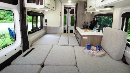 Dazzle, la versátil cámper con todo lo que podrías esperar de una autocaravana.