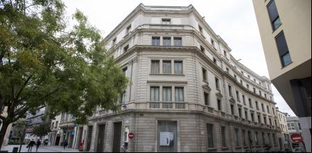 FOTO: MANÉ ESPINOSA. PRIMERA SEDE DEL BANC DE SABADELL EN PLAZA DE SANT ROC DE SABADELL