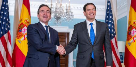 Albares se reúne con Rubio “en un tono bueno y cordial”, aunque difieren con respecto al gasto en defensa