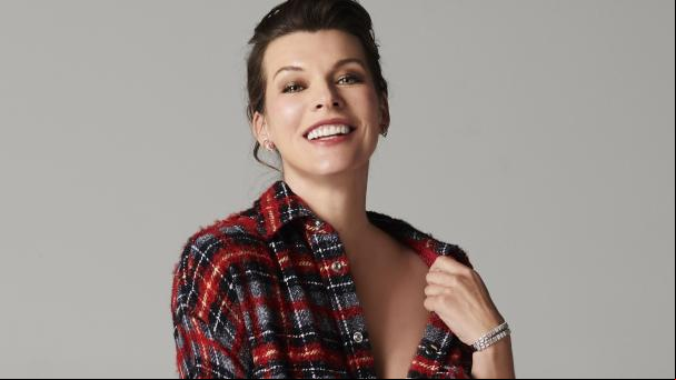 Milla Jovovich: “Quiero llegar a la edad de Harrison Ford y seguir pateando culos”