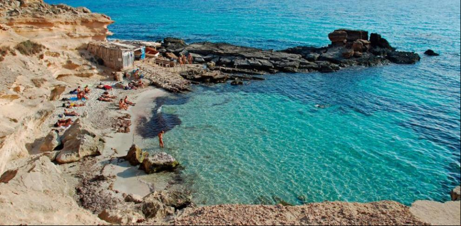 El embrujo de las islas: ¿qué nos empuja a escogerlas en nuestras vacaciones?