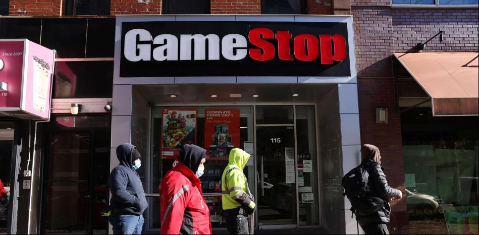 Los inversores aficionados de GameStop vuelven a la carga contra grandes fondos