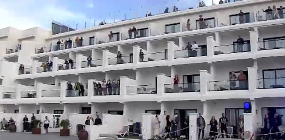 Un hotel de Gran Canaria se convierte en una improvisada sala de conciertos al aire libre
