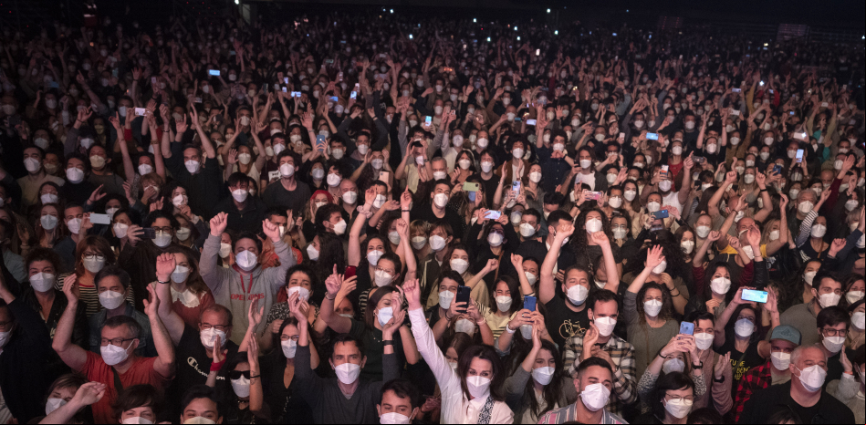 Vuelven los conciertos masivos en Barcelona de la mano de Love of Lesbian
