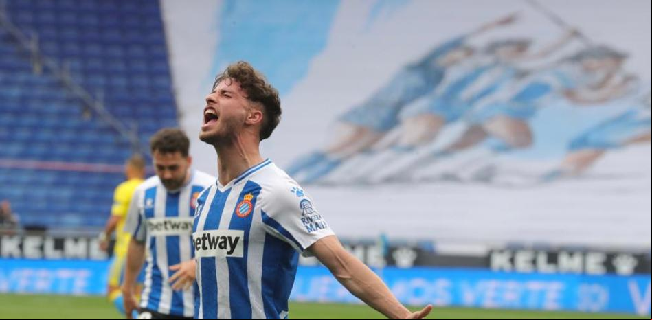 Puado pone al Espanyol con un pie en Primera
