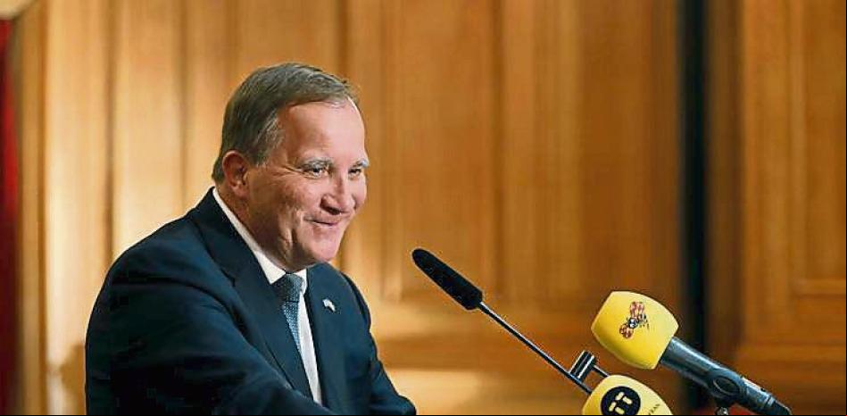 El socialdemócrata Löfven sigue dirigiendo Suecia con un gobierno más inestable