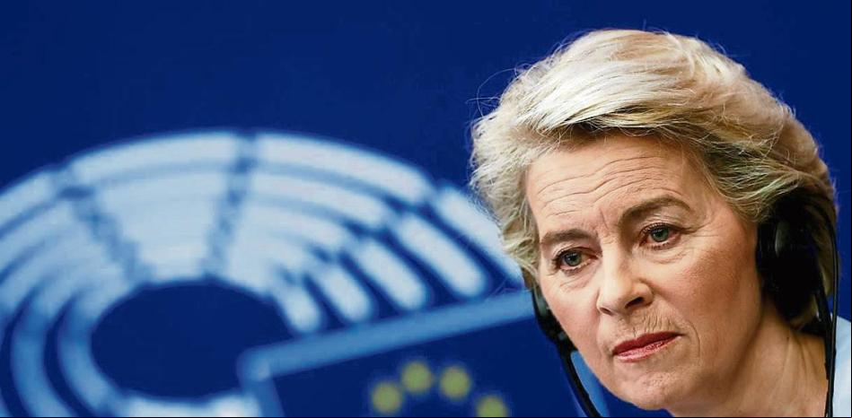 La UE se harta de Orbán y amenaza con medidas contra su ley homófoba