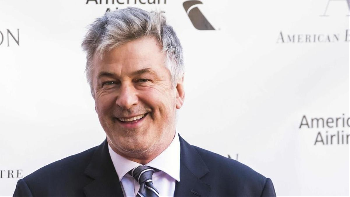 El FBI revela que Alec Baldwin apretó el gatillo del arma que mató a una mujer en el rodaje de Rust