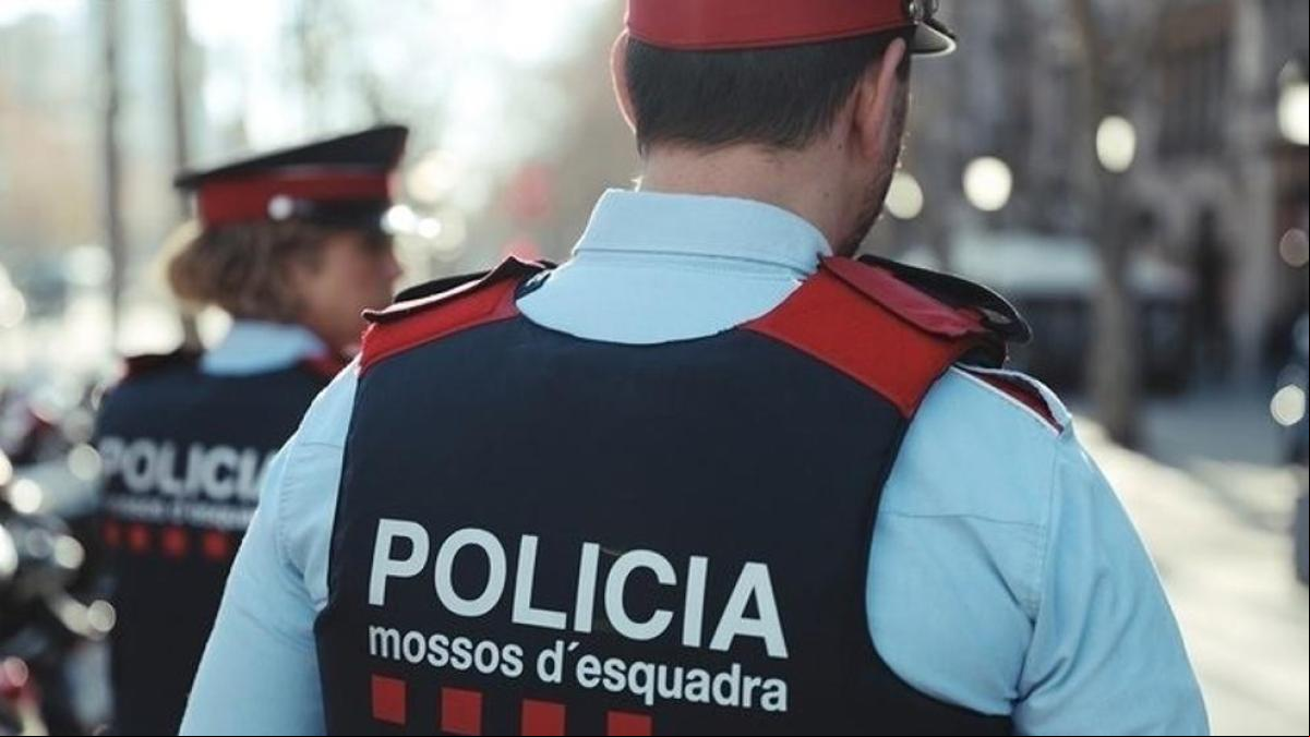 Detenido un hombre por matar a su madre de un navajazo en el cuello en Maçanet de la Selva