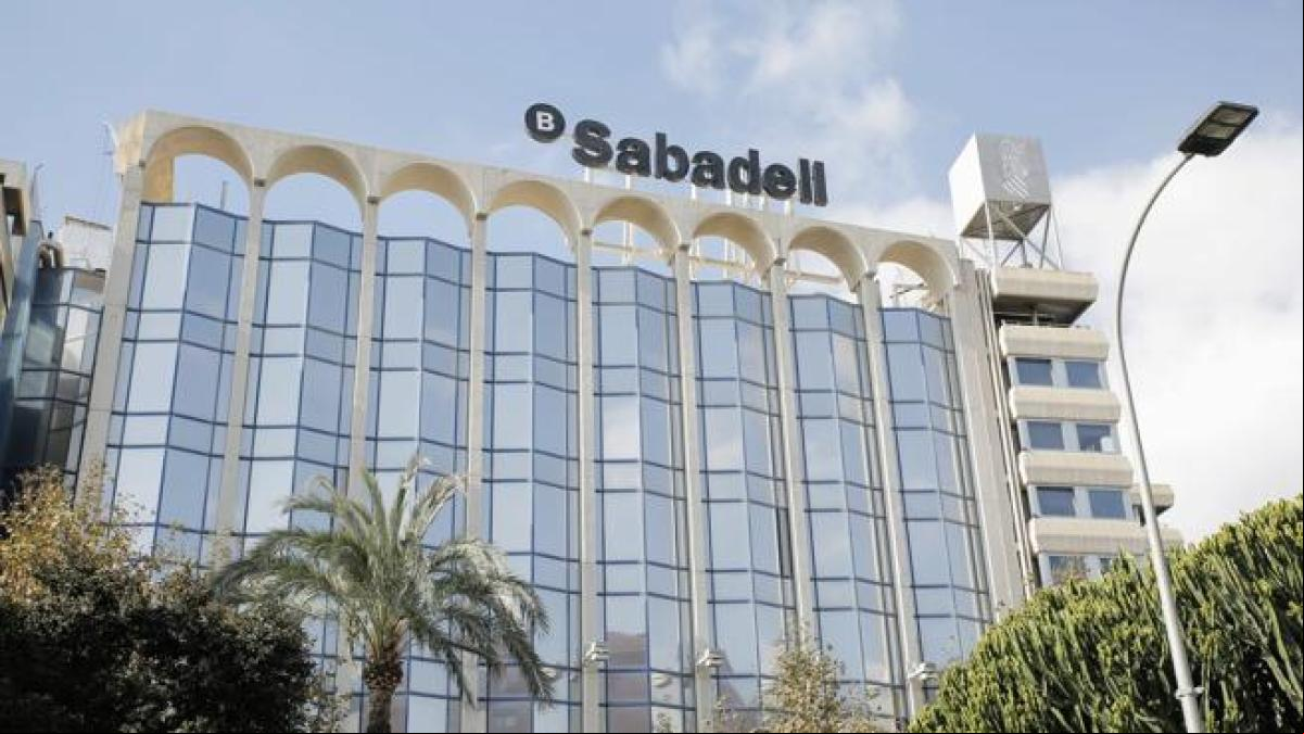 Empresas catalanas en Valencia: del trauma de la decisión a la integración cómoda