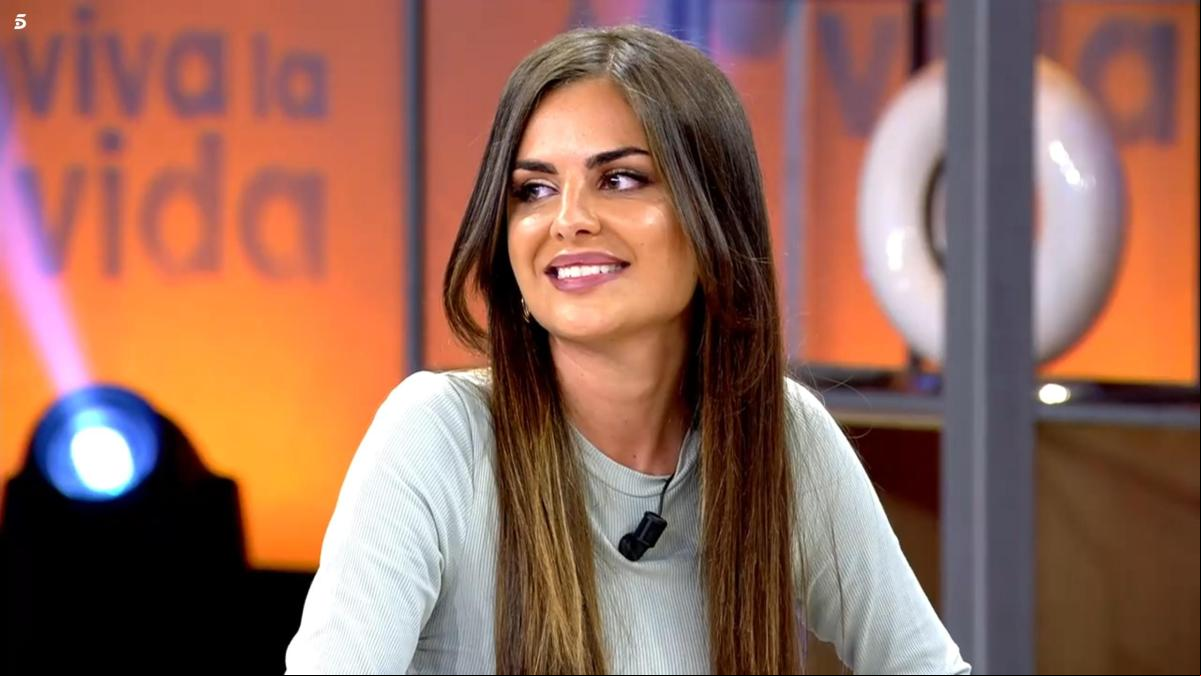 Alexia Rivas desvela en Ya son las ocho cómo intentó ligar con William Levy en redes sociales
