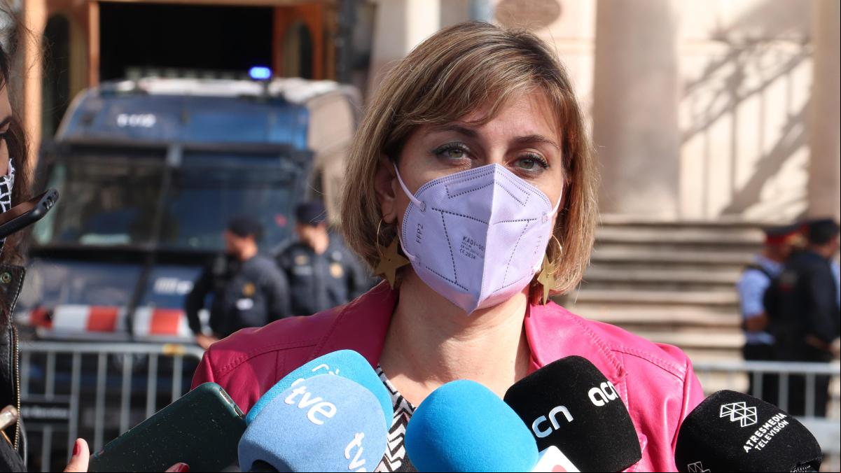 Netflix lanza por sorpresa el documental Broken Health sobre la gestión de la covid de Alba Vergés