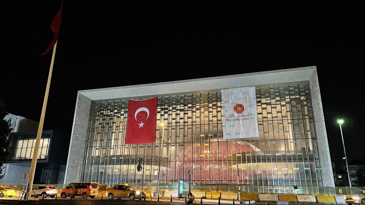 Erdogan reabre con una ópera de tema otomano el Centro Cultural Atatürk, icono de los laicistas