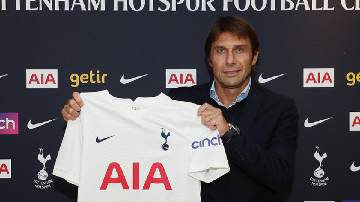 El Tottenham anuncia a Antonio Conte como nuevo técnico