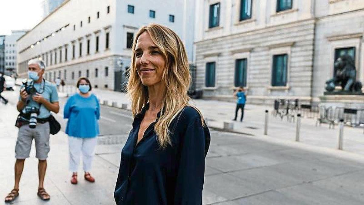 Álvarez de Toledo presenta recurso contra la multa de 500 euros impuesta por el grupo popular
