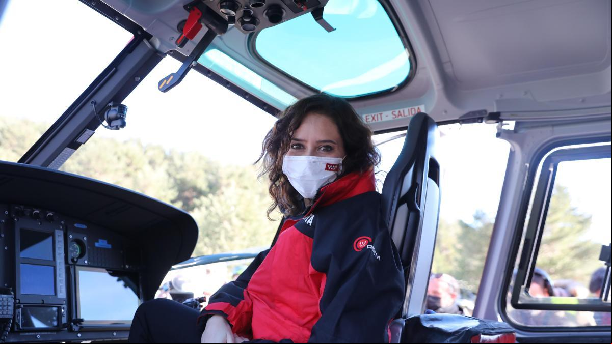 Ayuso se ofrece para acoger en Madrid a los niños que quieran estudiar en castellano