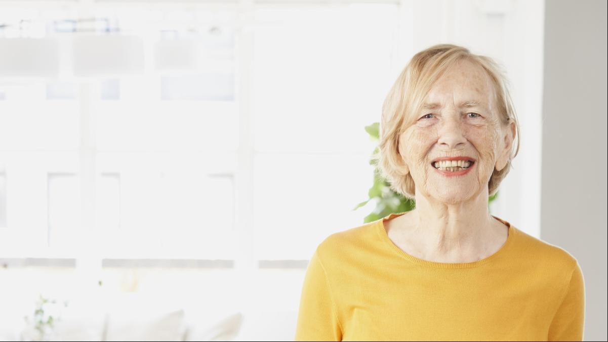 Bodil Kjaer, la arquitecta nórdica que diseñó el escritorio de James Bond y de la Reina de Inglaterra