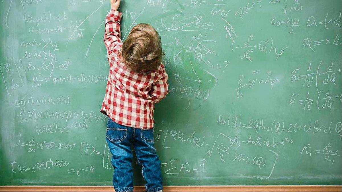 ¿Por qué el 10% de las personas son zurdas? La clave está en los microtúbulos de las neuronas