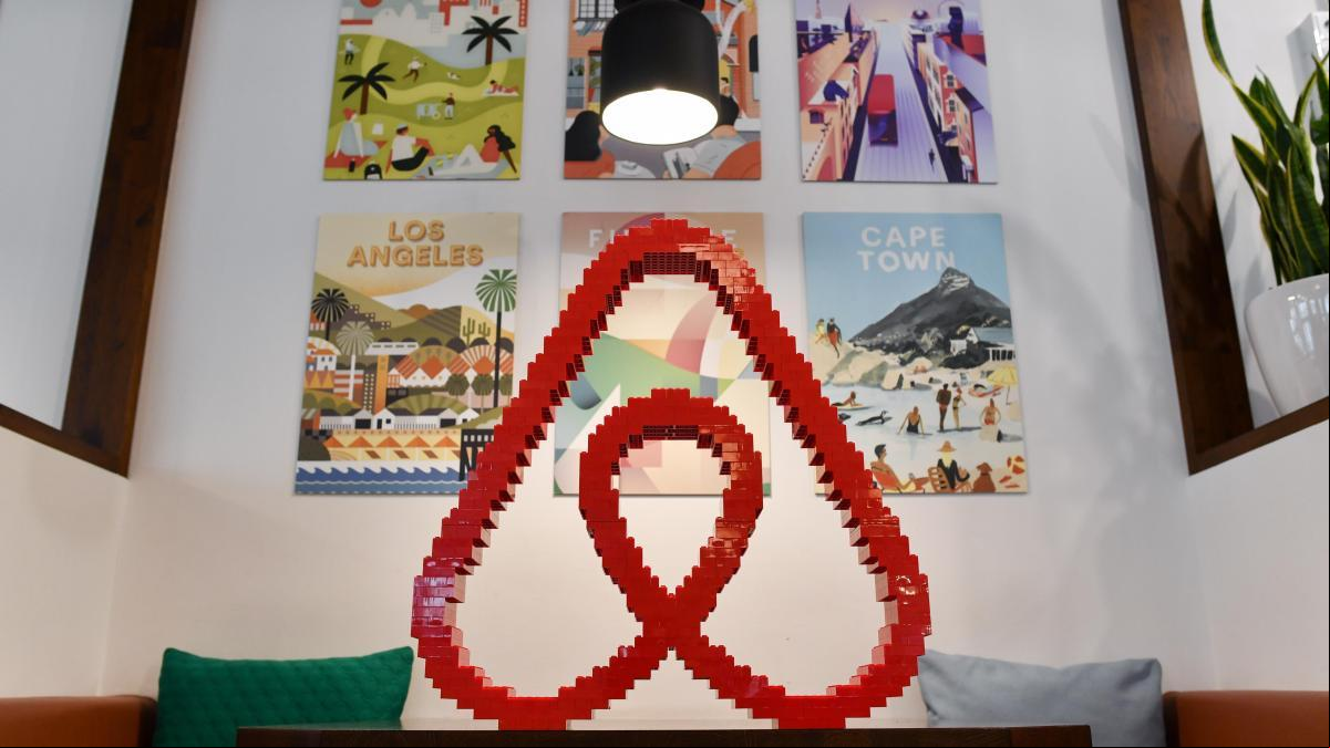Airbnb se suma a Twitter e implanta el teletrabajo de forma permanente