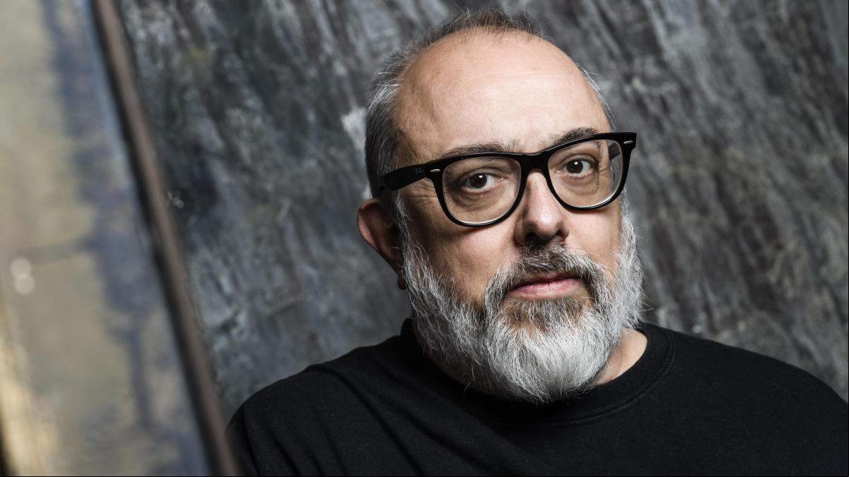 Álex de la Iglesia: “Soy bastante neurótico, me emparanoio con todo”