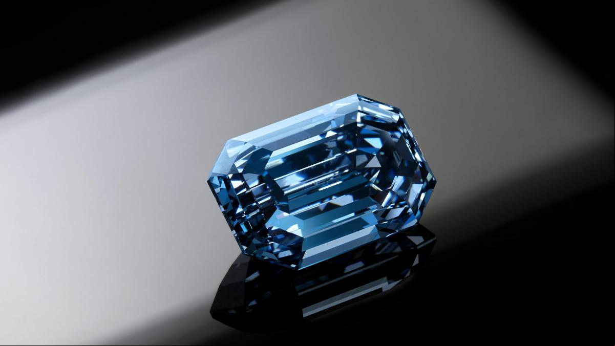 El diamante azul de todos los récords sale a subasta