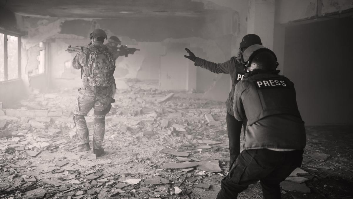 ¿Cómo se cuenta una guerra al oído?