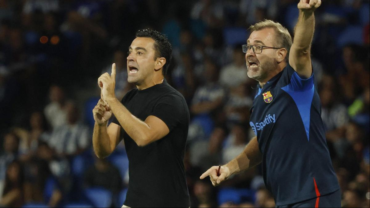 El cuadrado de Xavi, un intento de priorizar el centro del campo