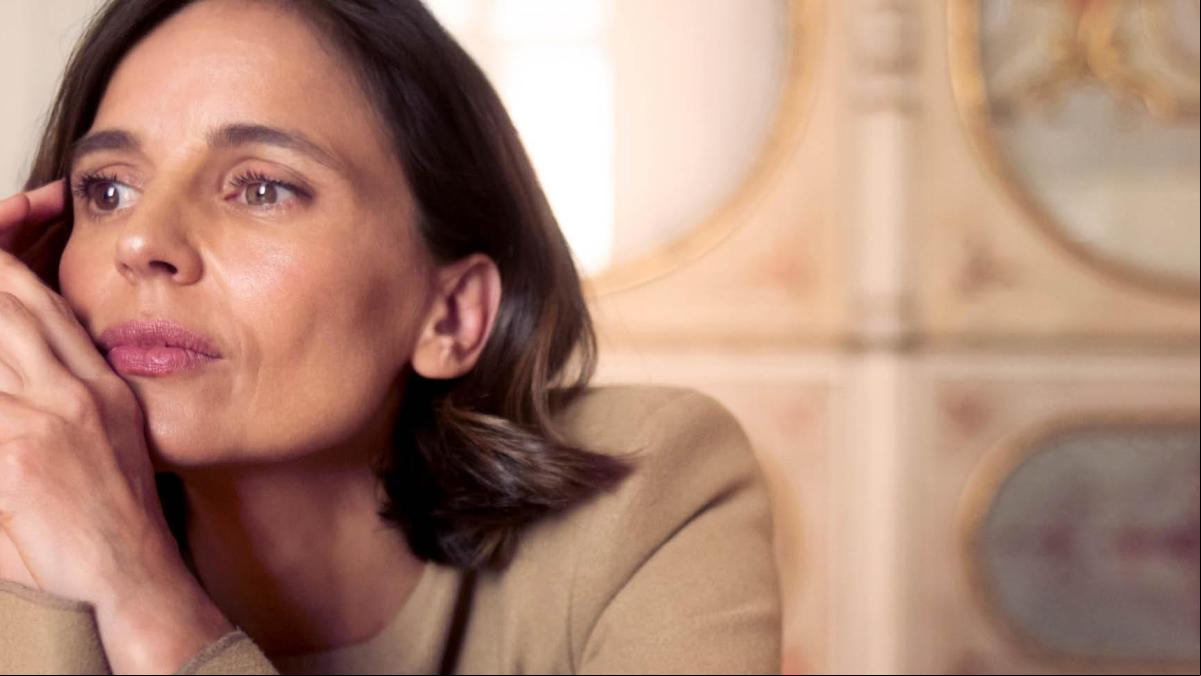 Elena Anaya, feliz regreso a la pantalla: “La maternidad te lleva a otra dimensión”