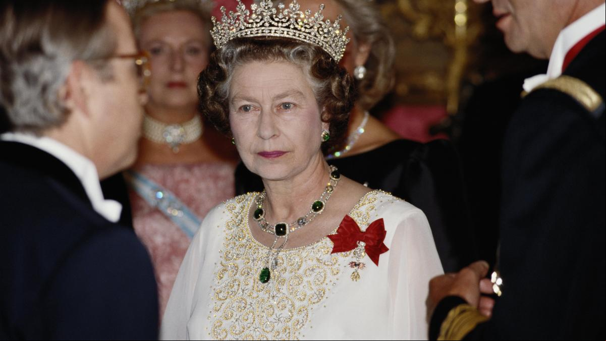 Las relaciones de Isabel II con la Corona española