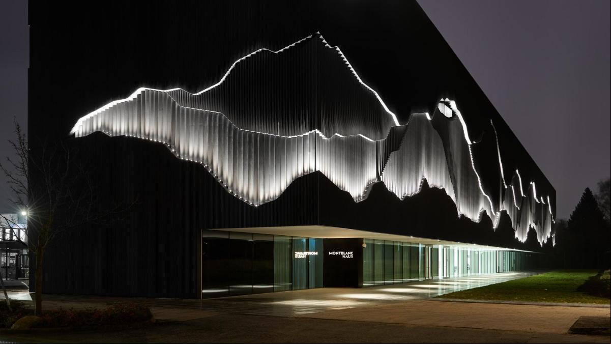 Así es la Montblanc Haus, el templo de la escritura de la pluma favorita del rey Carlos III