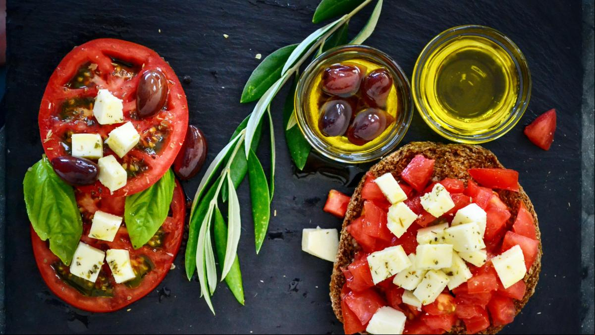 Cómo la dieta mediterránea fue creada por un americano y por qué hoy comemos lo que comemos