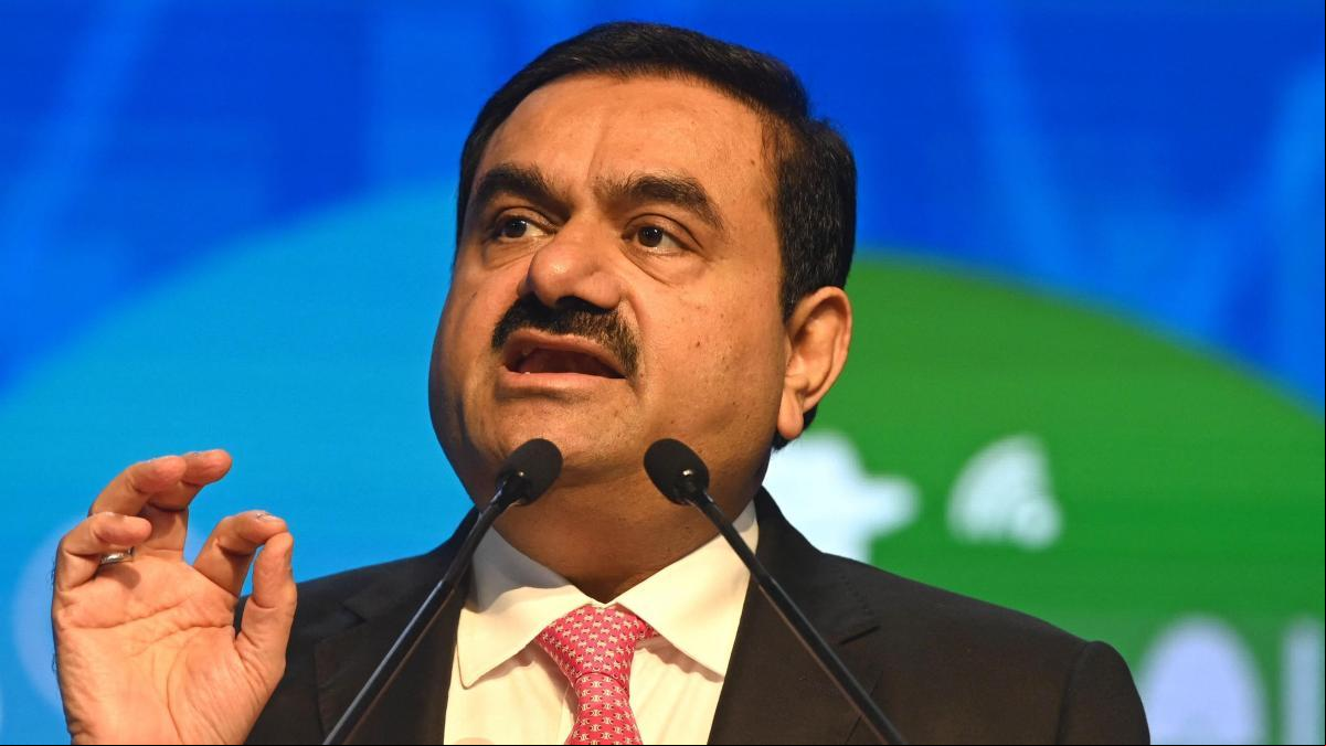 La meteórica caída de Gautam Adani, el Rockefeller de la India