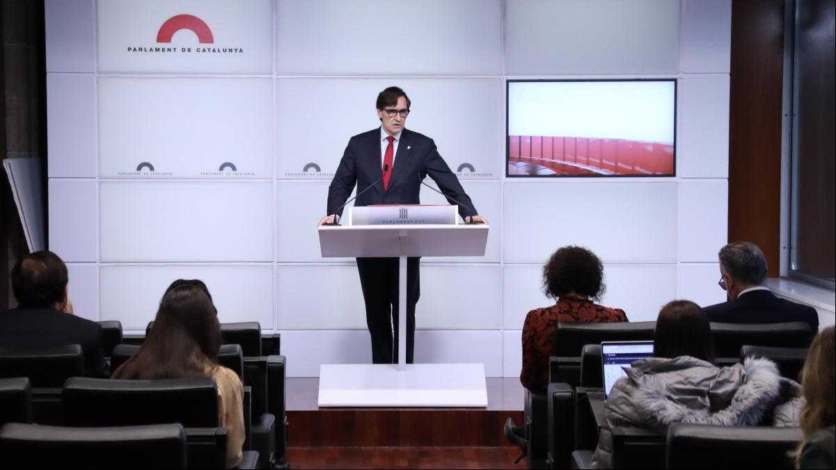 Illa vuelve a descartar un referéndum en Catalunya frente a las críticas de PP y Cs