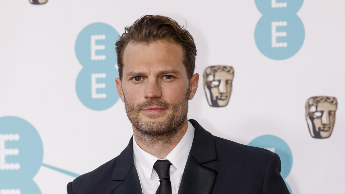 El actor Jamie Dornan, ingresado con una dolencia cardíaca por una oruga