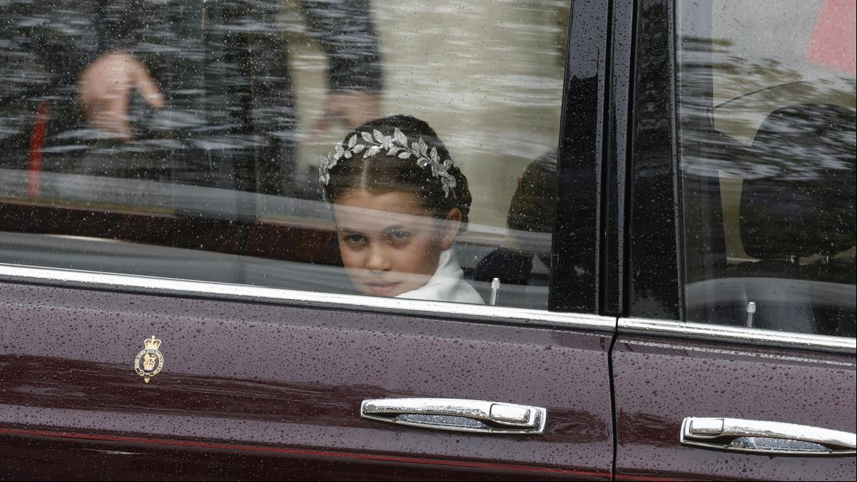 La princesa Charlotte luce espectacular con su primera tiara durante la coronación de Carlos III