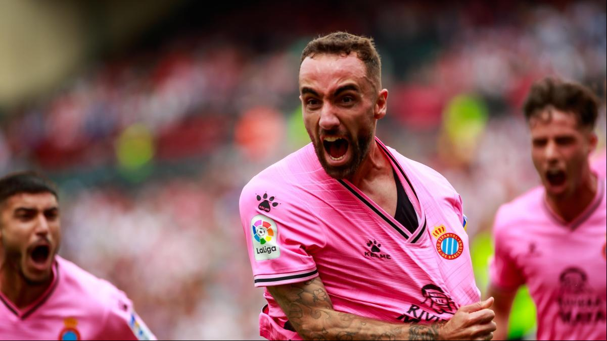 El Espanyol asalta Vallecas y vuelve a la vida