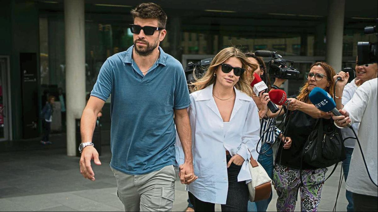La mirada asesina de Clara Chía a un paparazzi en Croacia con Gerard Piqué