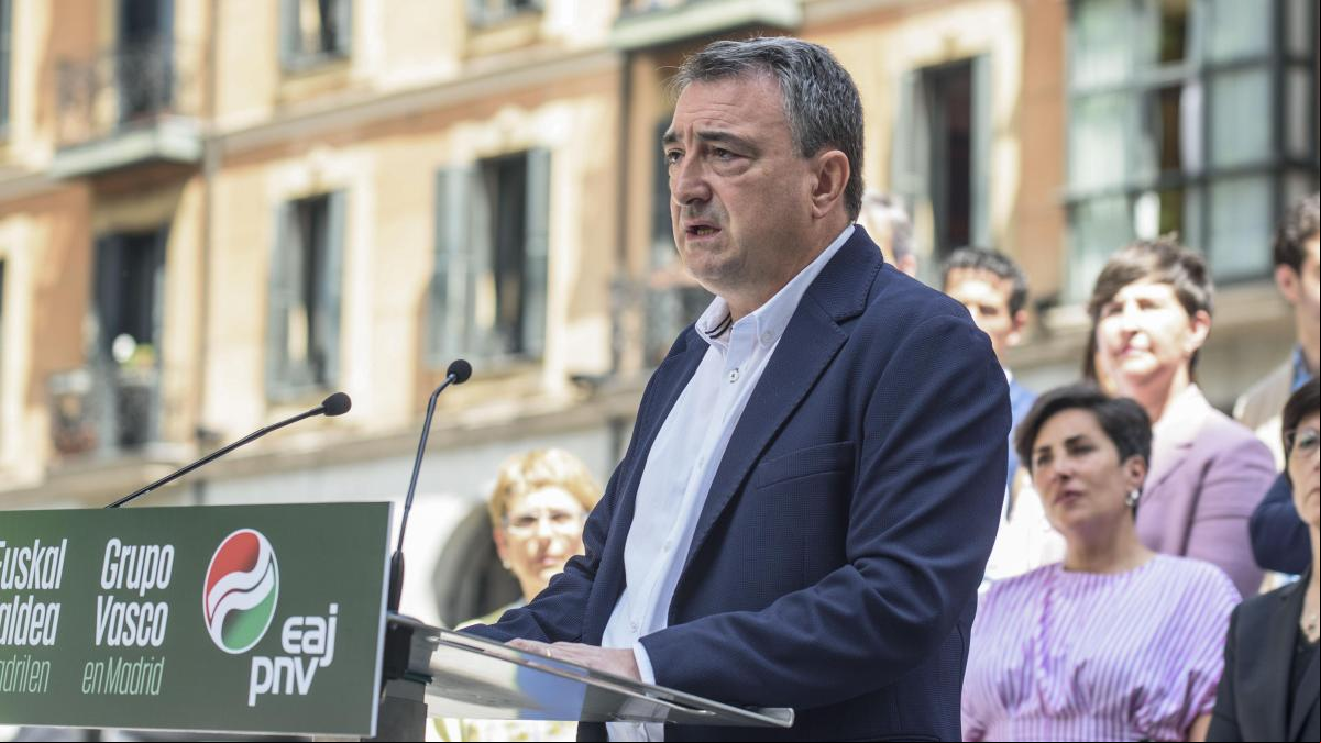 Aitor Esteban: “Feijóo ha traspasado una línea roja y ha demostrado que no es moderado”