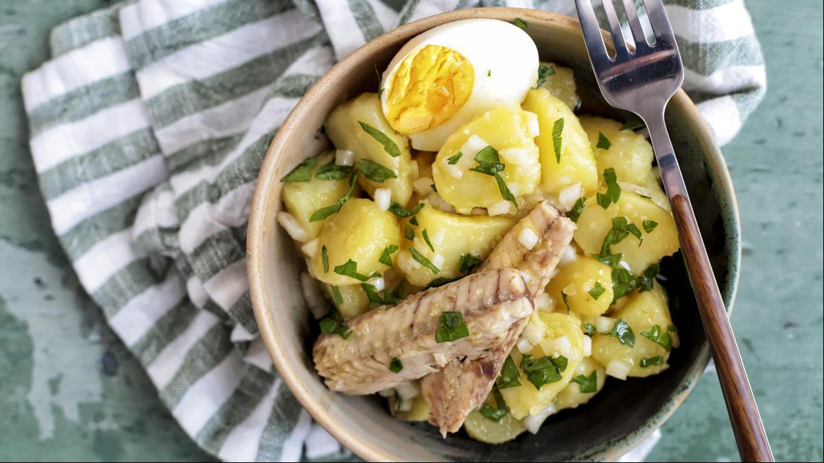 Papas aliñás estilo Cádiz: la receta más sencilla
