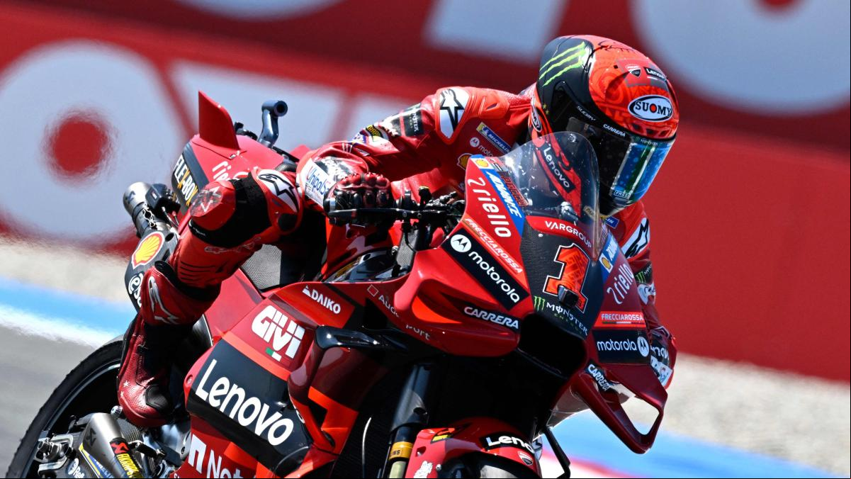 Motociclismo, hoy en directo | GP Países Bajos de MotoGP: resumen de la carrera en Assen, victoria de Bagnaia y ausencia de Márquez