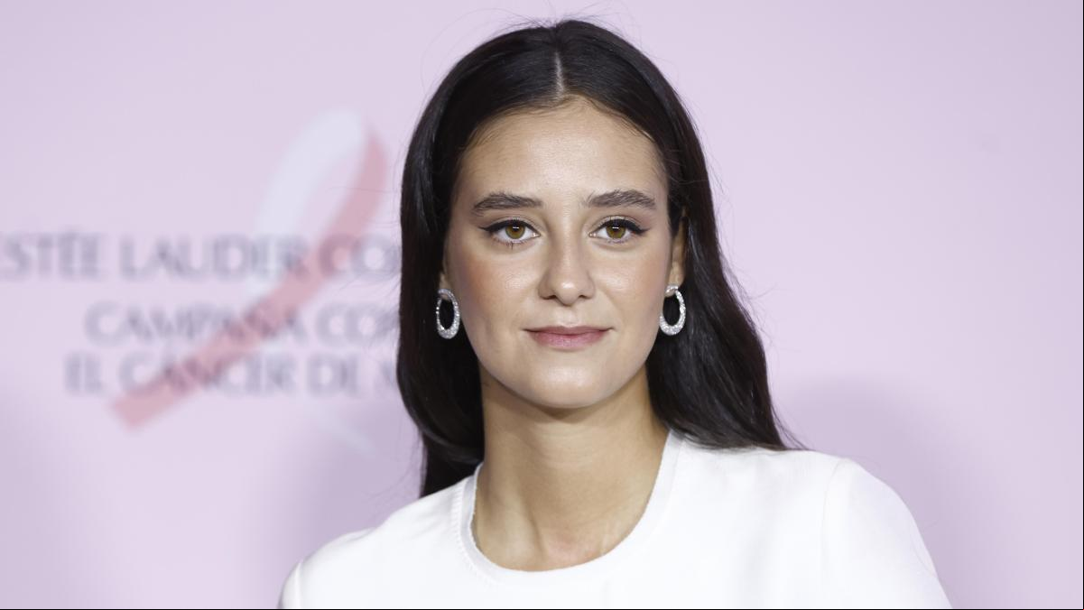 Por 70 euros: la falda boho de Mango que no paran de llevar las prescriptoras de estilo