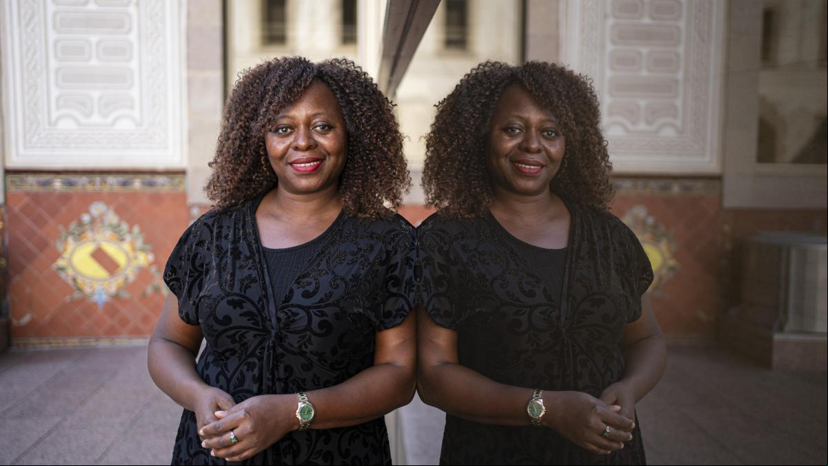 Olivette Otele: “Que nos enseñen un idioma, aunque sea el colonial, es una oportunidad”