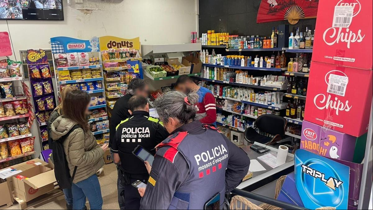 Denunciados cinco establecimientos de comida en Canet de Mar por irregularidades