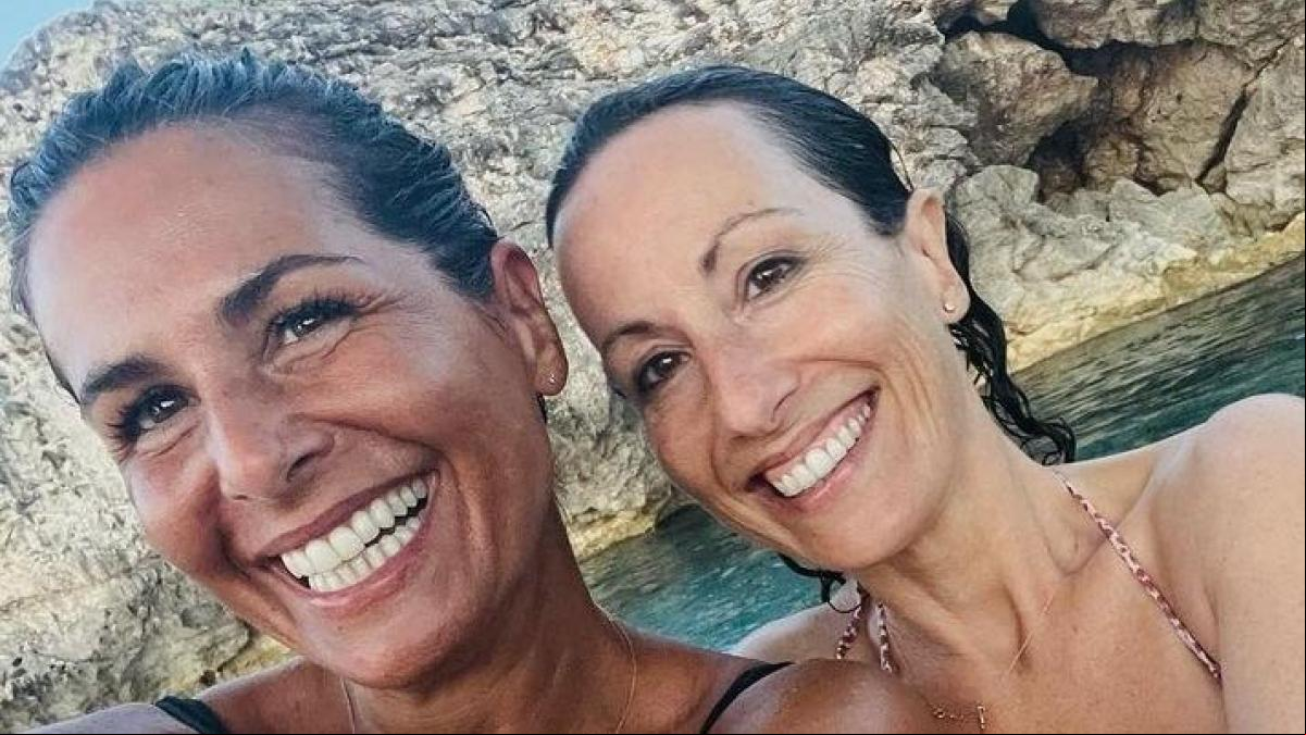 Nuria Roca celebra el cumpleaños de su hermana en redes y todos sus seguidores se dan cuenta del mismo detalle